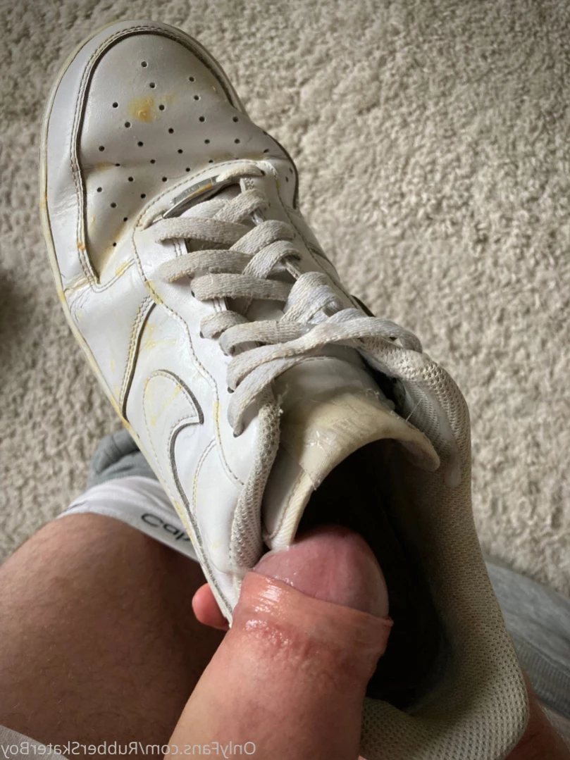 rubberskaterboy Onlyfans leaked photo 15547259 on Hotleaks.tv