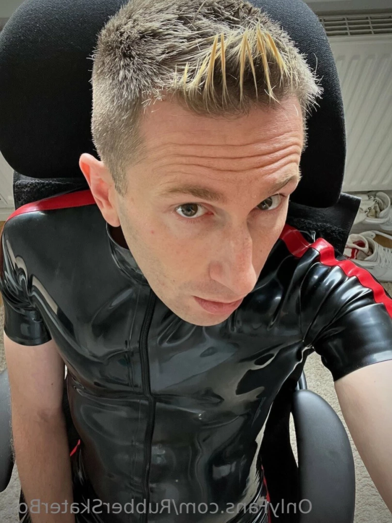 rubberskaterboy Onlyfans leaked photo 15547294 on Hotleaks.tv