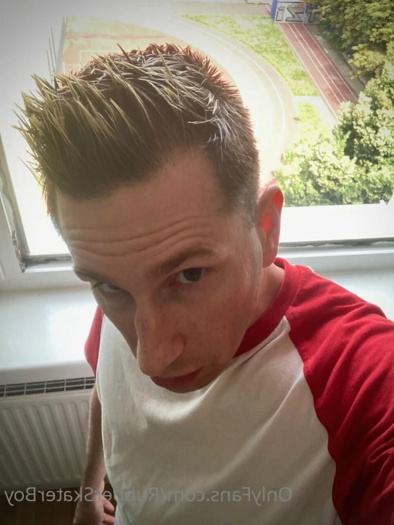 rubberskaterboy Onlyfans leaked photo 15565470 on Hotleaks.tv