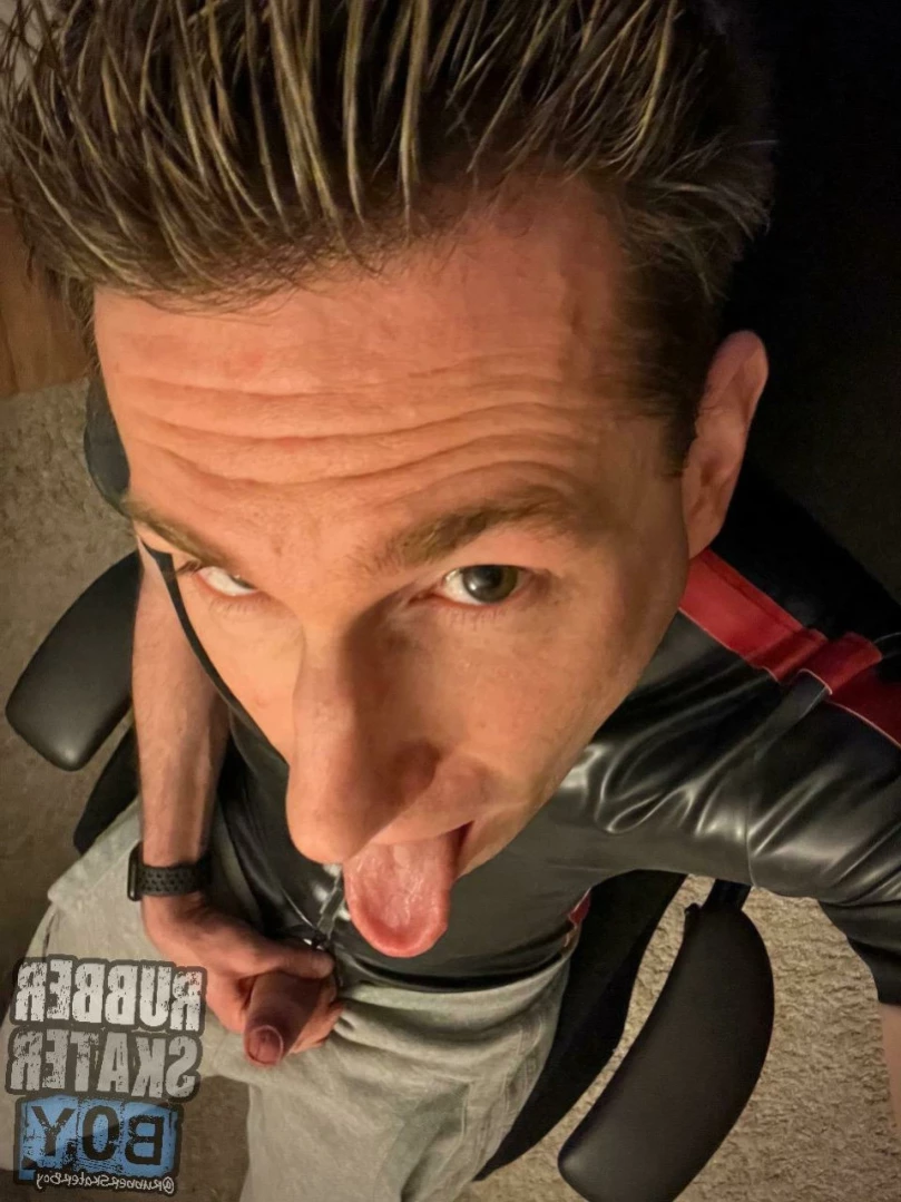 rubberskaterboy Onlyfans leaked photo 15565886 on Hotleaks.tv