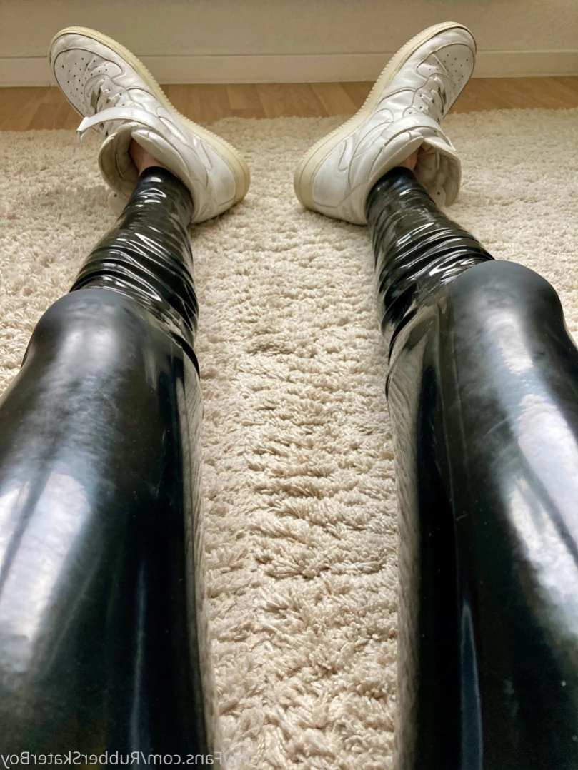 rubberskaterboy Onlyfans leaked photo 15846921 on Hotleaks.tv
