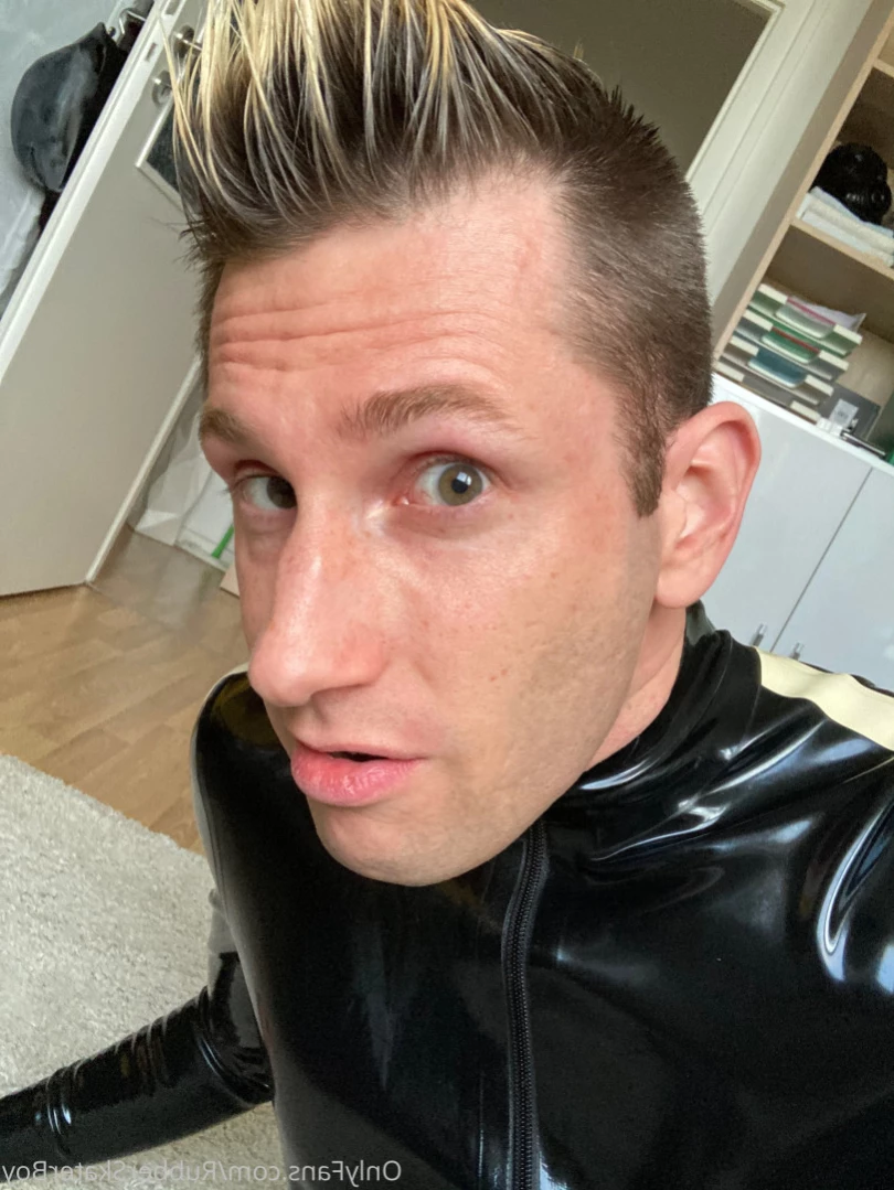 rubberskaterboy Onlyfans leaked photo 16326832 on Hotleaks.tv