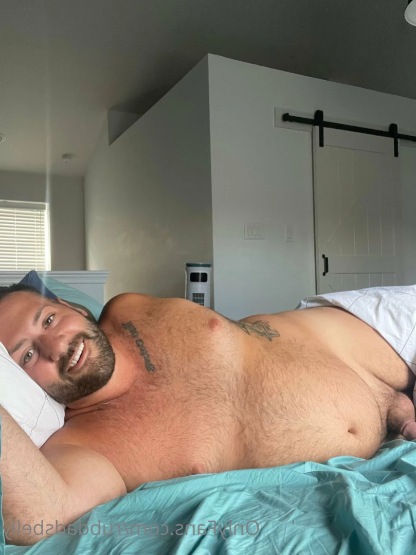 Rub Dads Belly [ rubdadsbelly ] Onlyfans leaked photo 14470729 on Hotleaks.tv