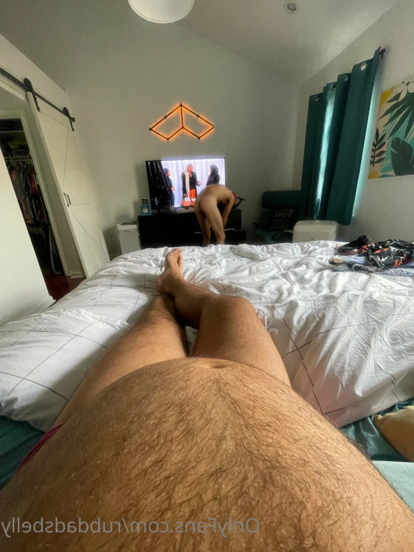 Rub Dads Belly [ rubdadsbelly ] Onlyfans leaked photo 15565765 on Hotleaks.tv