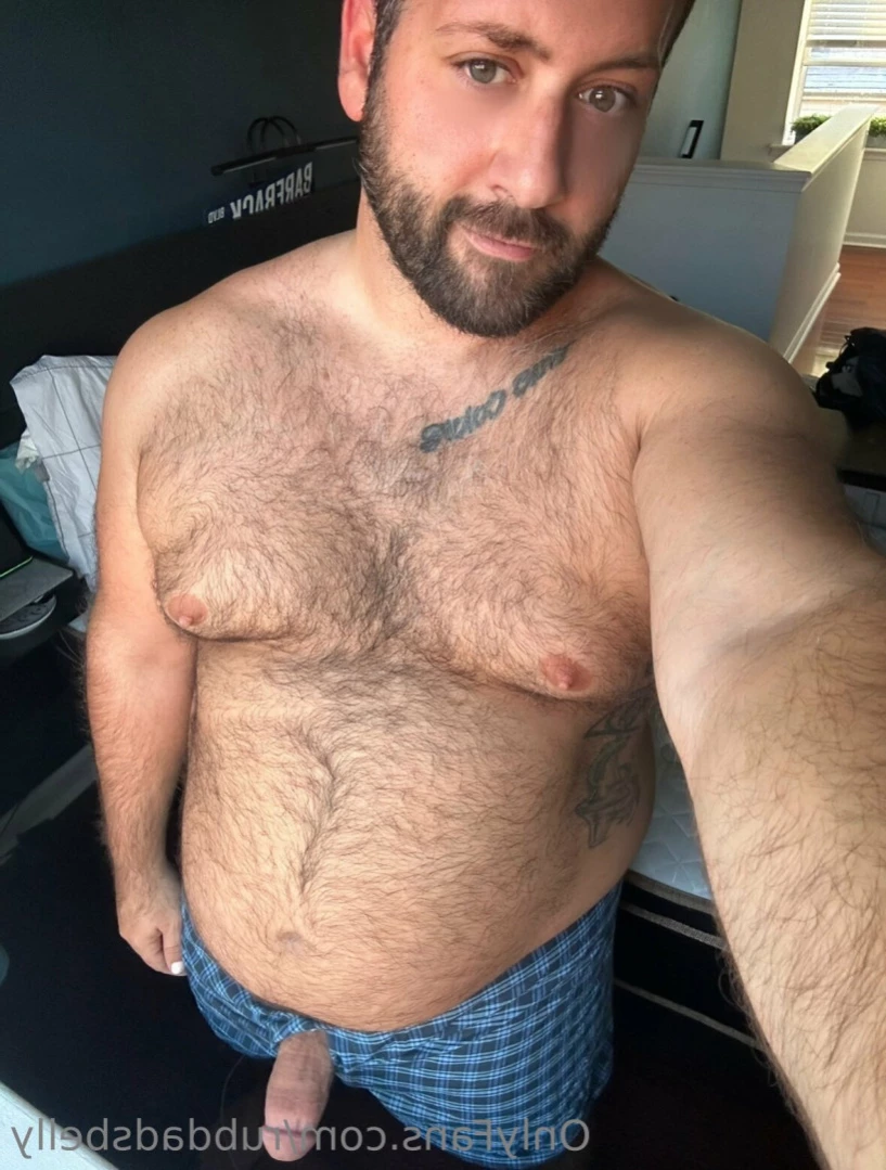 Rub Dads Belly [ rubdadsbelly ] Onlyfans leaked photo 15565775 on Hotleaks.tv