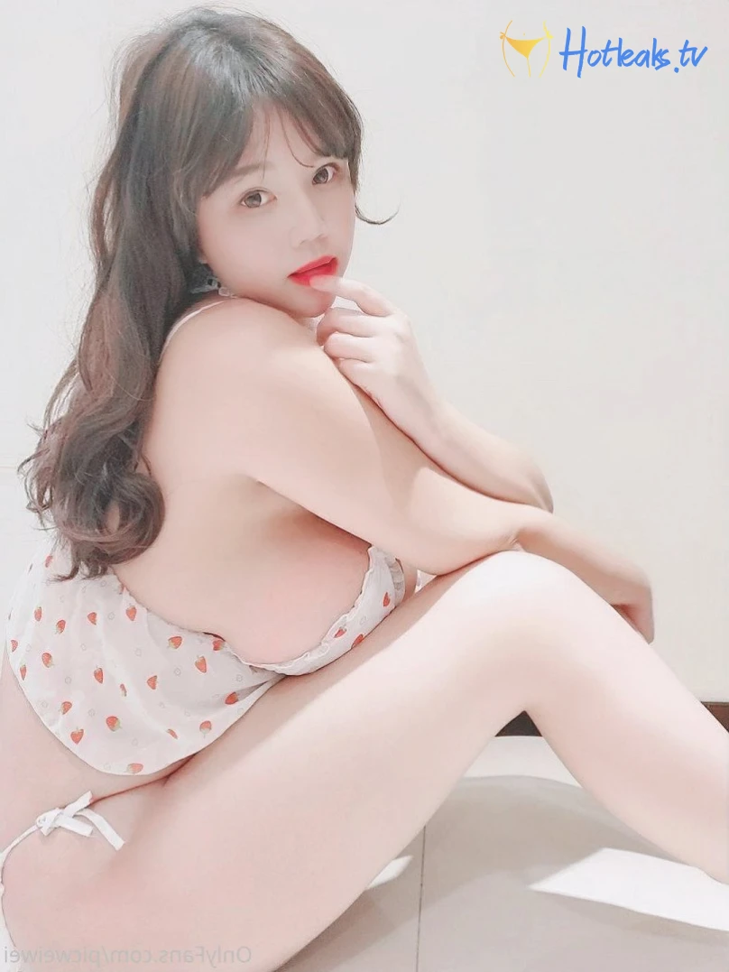 張維亞 weiya [ picweiwei ] Onlyfans leaked photo 969104 on Hotleaks.tv