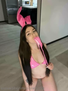 15903574