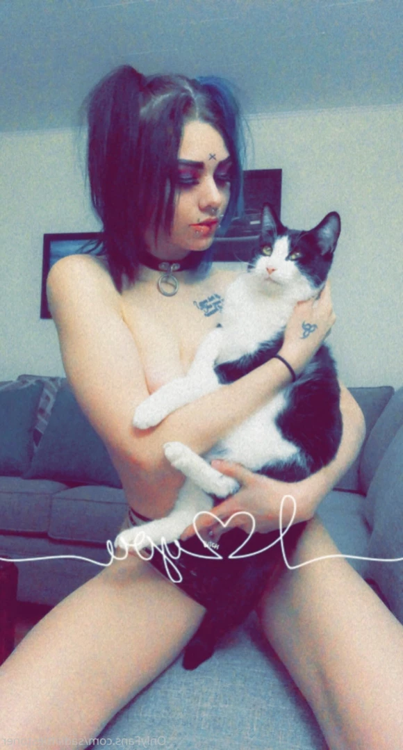 Satan’s Mistress [ sadliittlestoner ] Onlyfans leaked photo 13740610 on Hotleaks.tv