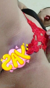 15705063