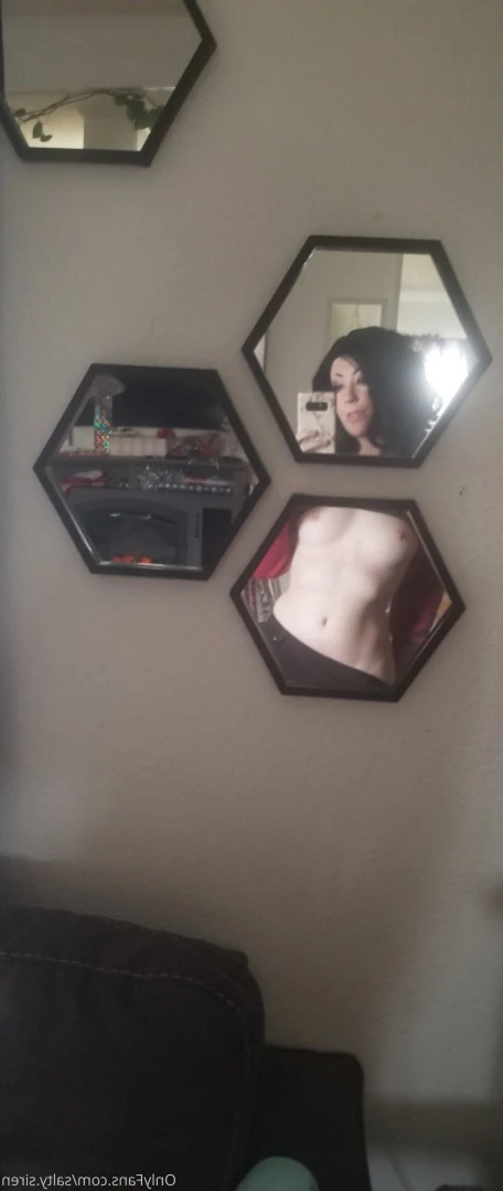 Salty Siren [ saltyy.siren ] Onlyfans leaked photo 13571031 on Hotleaks.tv