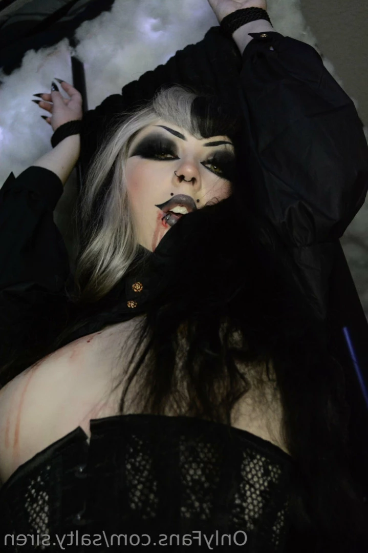 Salty Siren [ saltyy.siren ] Onlyfans leaked photo 14186316 on Hotleaks.tv
