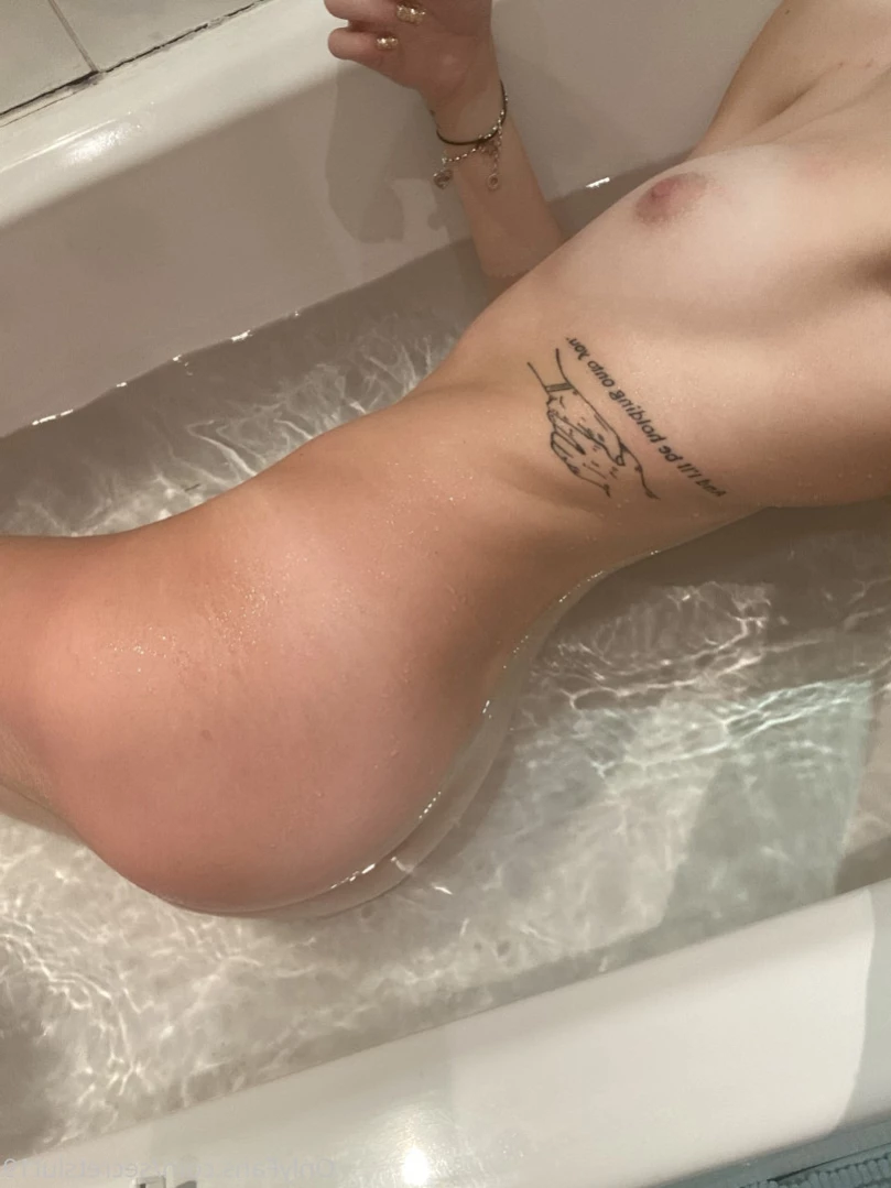 secretslut19 Onlyfans leaked photo 15487456 on Hotleaks.tv