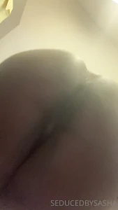 15935233