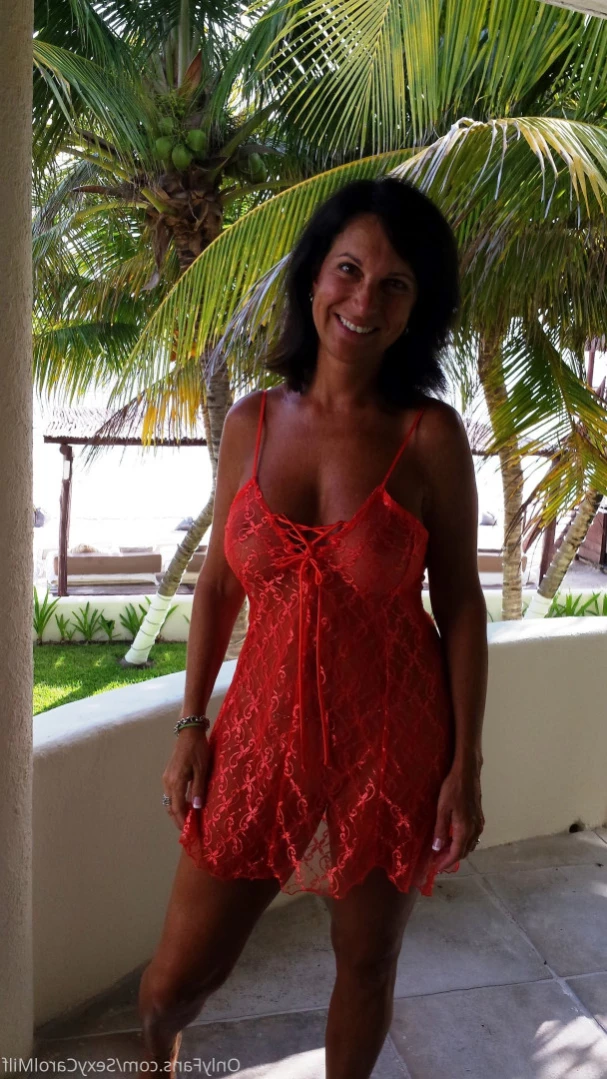 Sexy Carol Milf [ sexycarolmilf ] Onlyfans leaked photo 14238801 on Hotleaks.tv