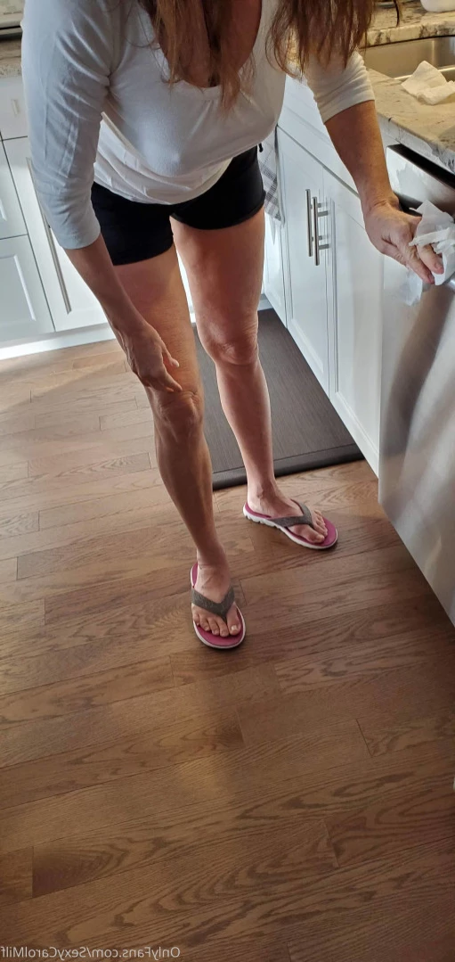 Sexy Carol Milf [ sexycarolmilf ] Onlyfans leaked photo 14239016 on Hotleaks.tv