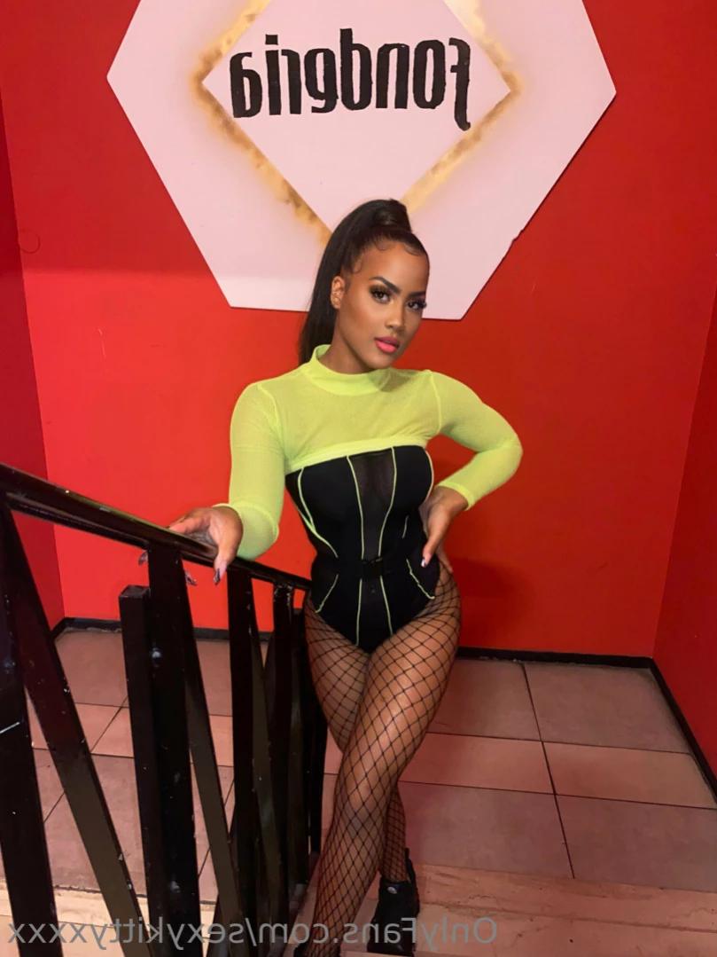 sexykittypriv Onlyfans leaked photo 13721679 on Hotleaks.tv