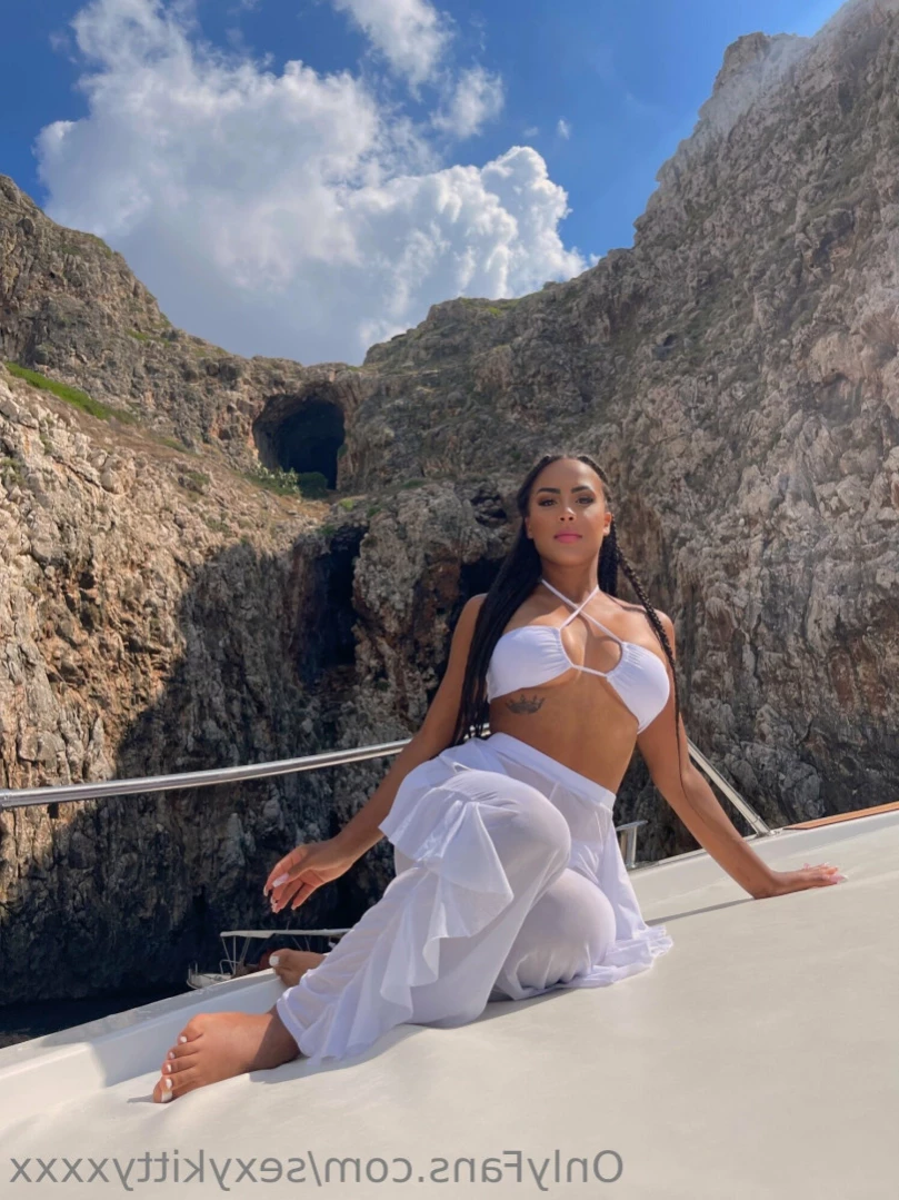 sexykittypriv Onlyfans leaked photo 15915689 on Hotleaks.tv