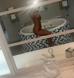 13789384