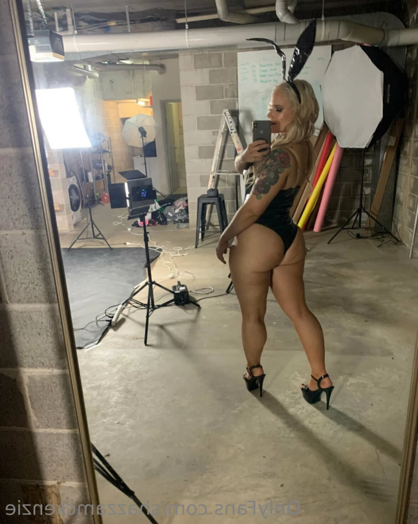 Shazza McKenzie [ shazzamckenzie ] Onlyfans leaked photo 10980183 on Hotleaks.tv