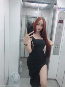 972572