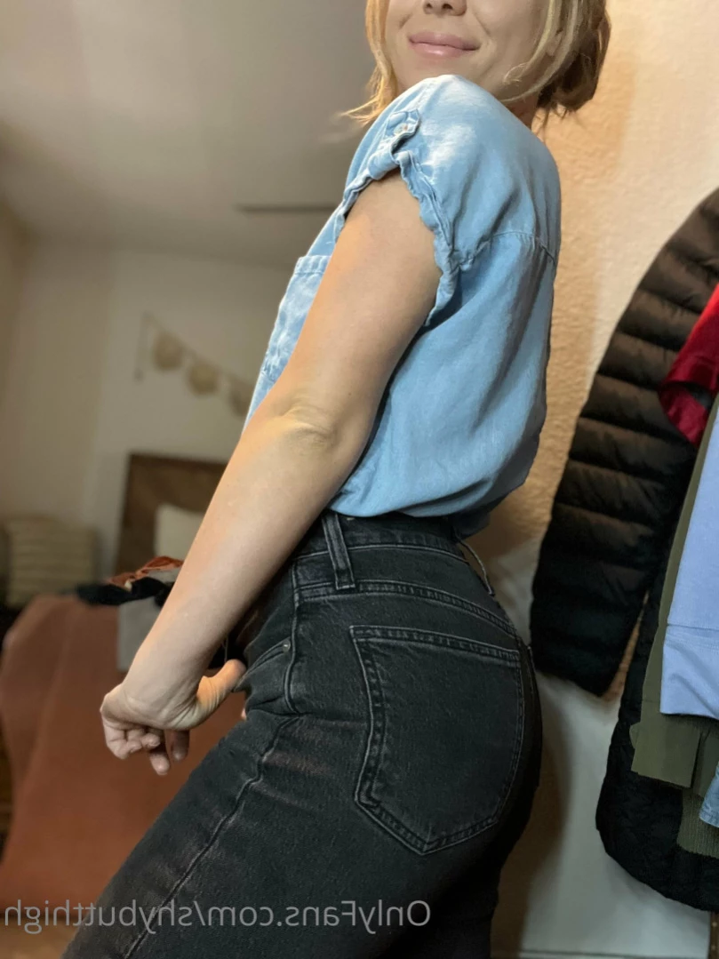 shybutthigh Onlyfans leaked photo 14362970 on Hotleaks.tv