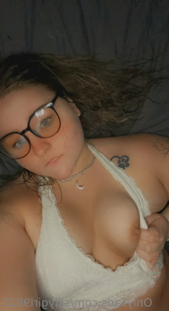 Silly girl🫦 [ sillygirl9822 ] Onlyfans leaked photo 15903678 on Hotleaks.tv