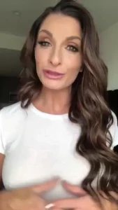Silvia Saige [ silviasaigexxx ] Onlyfans leaked video 18077998 on Hotleaks.tv