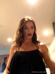 18078116