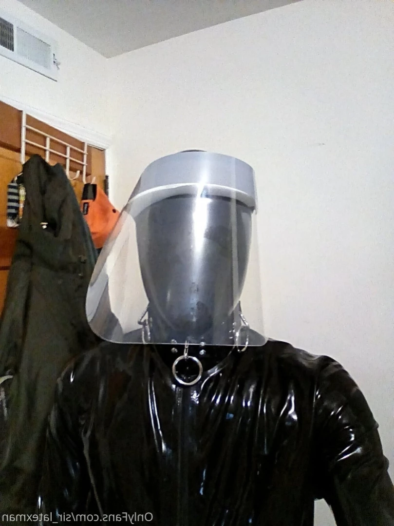 sir_latexman Onlyfans leaked photo 15452377 on Hotleaks.tv