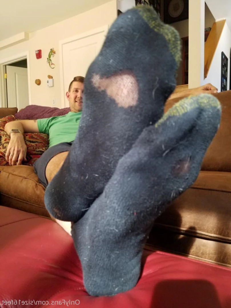 size16feet Onlyfans leaked photo 12915704 on Hotleaks.tv