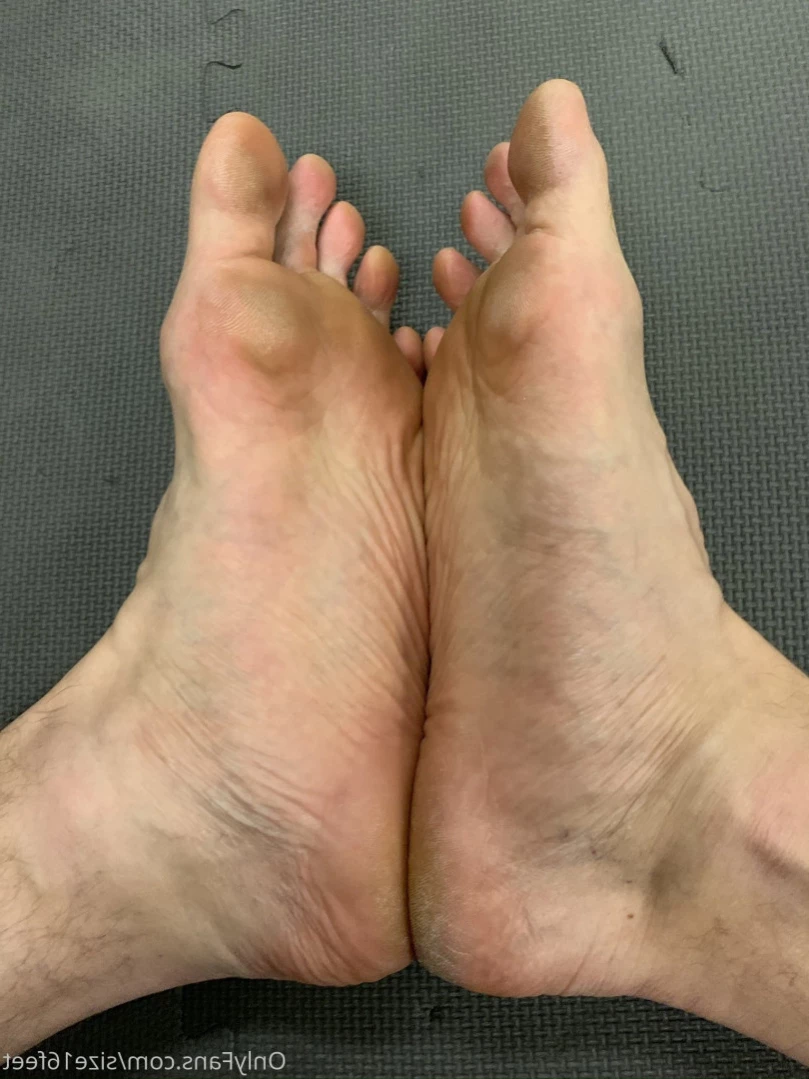 size16feet Onlyfans leaked photo 13792864 on Hotleaks.tv
