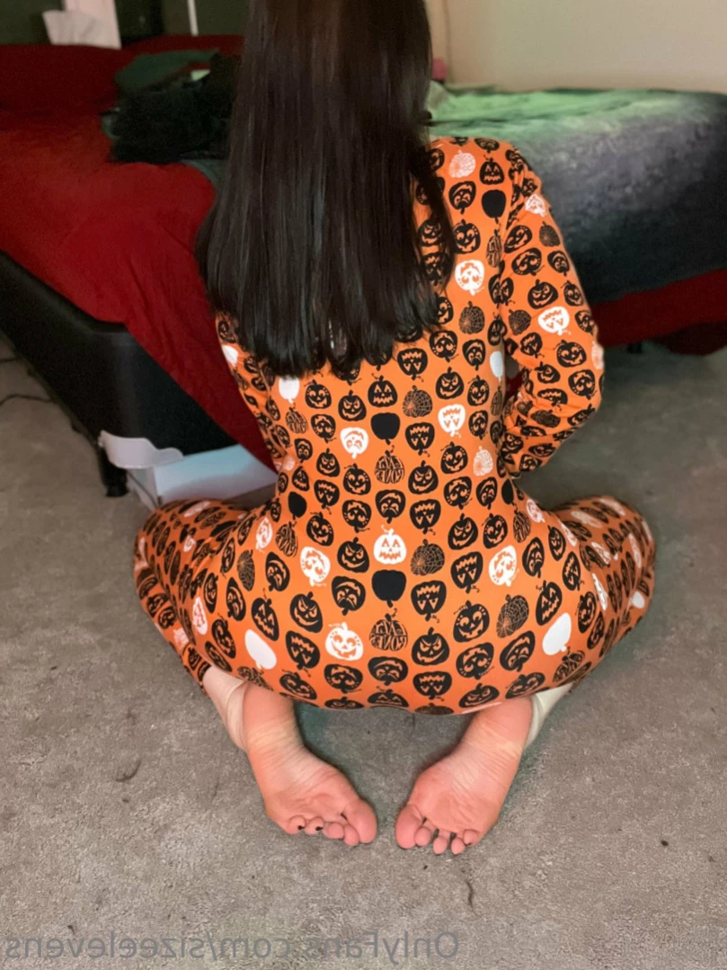Becca Foxx [ sizeelevens ] Onlyfans leaked photo 14237729 on Hotleaks.tv