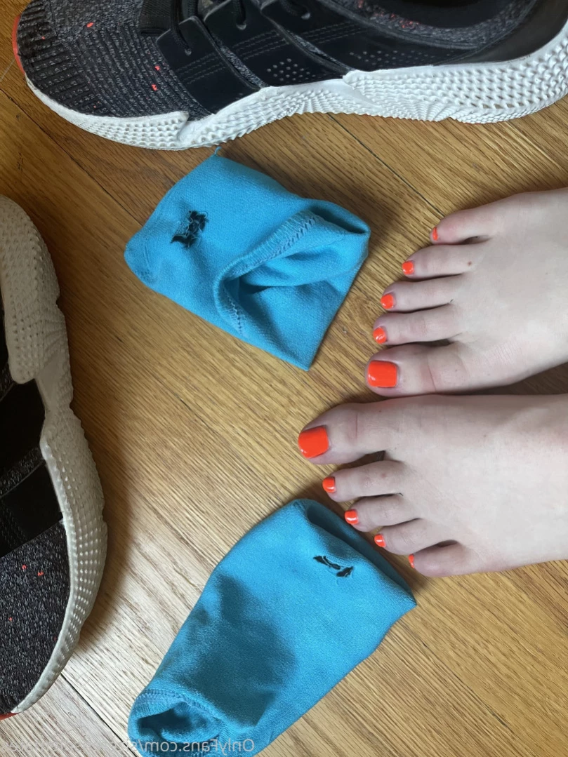 sizetensolemates 💋 [ sizetensolemates ] Onlyfans leaked photo 11386078 on Hotleaks.tv