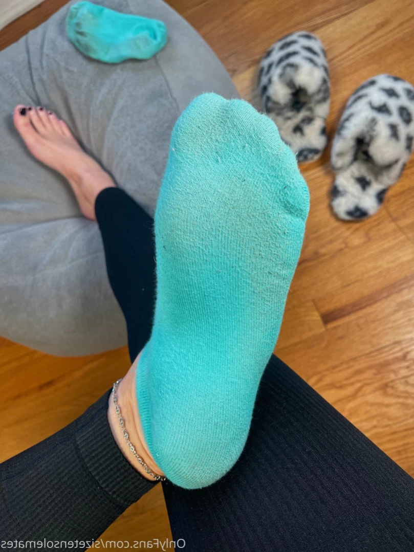 sizetensolemates 💋 [ sizetensolemates ] Onlyfans leaked photo 13012882 on Hotleaks.tv