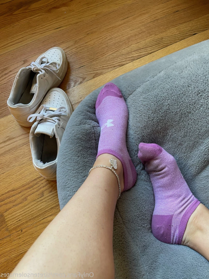 sizetensolemates 💋 [ sizetensolemates ] Onlyfans leaked photo 14425286 on Hotleaks.tv