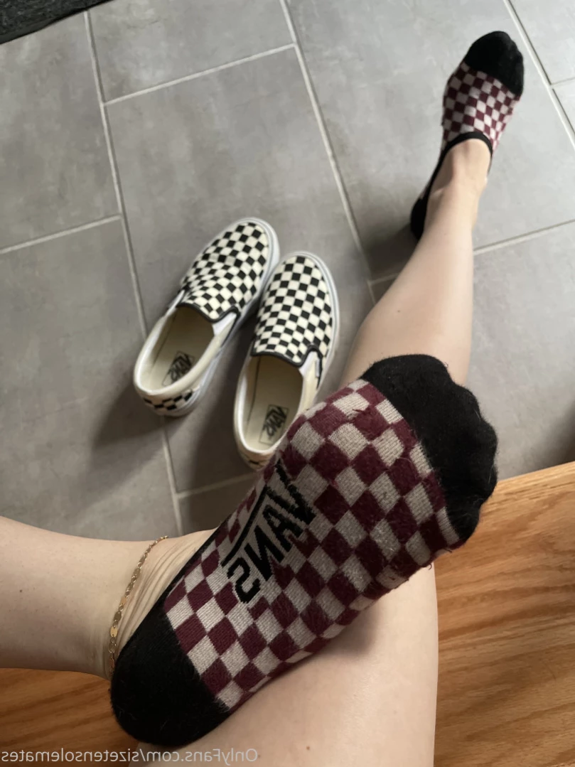 sizetensolemates 💋 [ sizetensolemates ] Onlyfans leaked photo 14425368 on Hotleaks.tv