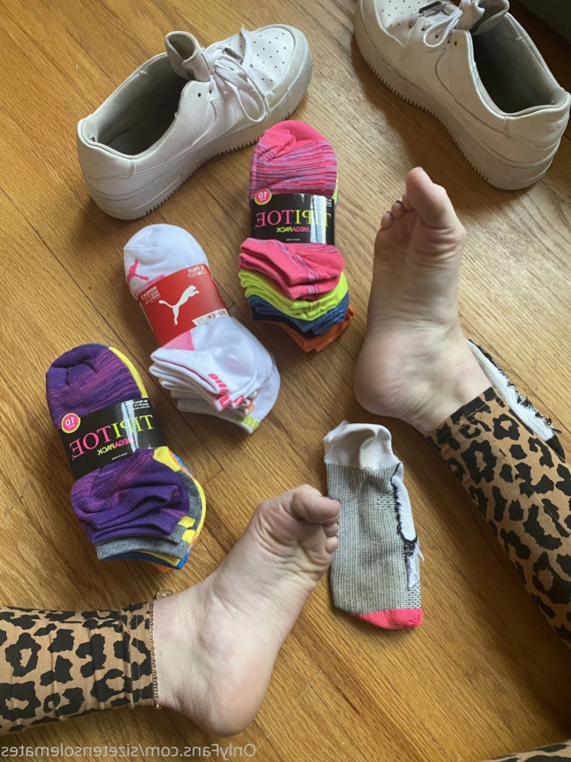 sizetensolemates 💋 [ sizetensolemates ] Onlyfans leaked photo 14426346 on Hotleaks.tv