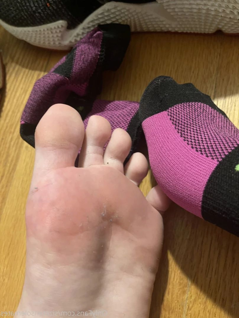 sizetensolemates 💋 [ sizetensolemates ] Onlyfans leaked photo 15350535 on Hotleaks.tv