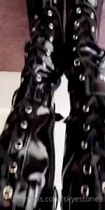 18077598