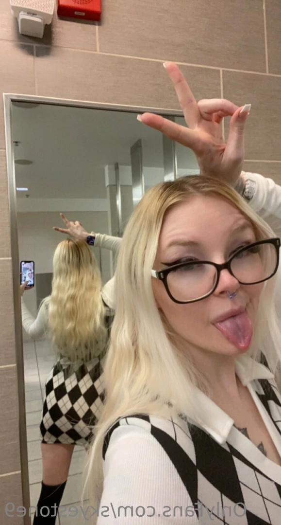 Skye Stone [ skyestone9 ] Onlyfans leaked photo 12802701 on Hotleaks.tv