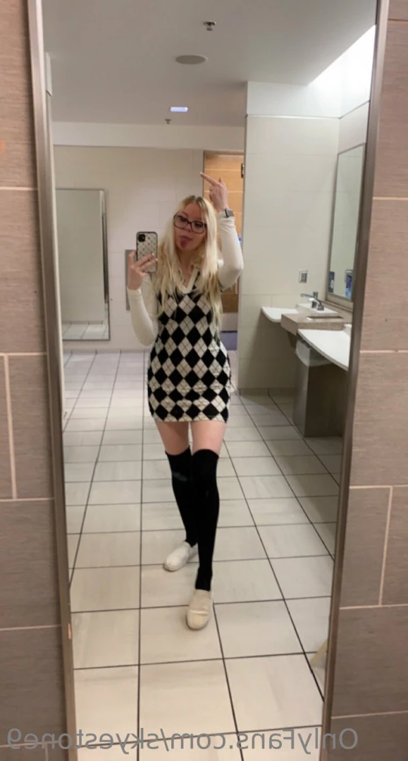 Skye Stone [ skyestone9 ] Onlyfans leaked photo 13738628 on Hotleaks.tv