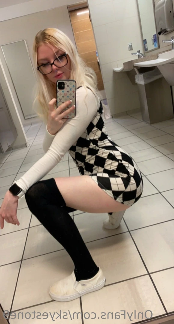 Skye Stone [ skyestone9 ] Onlyfans leaked photo 14816899 on Hotleaks.tv