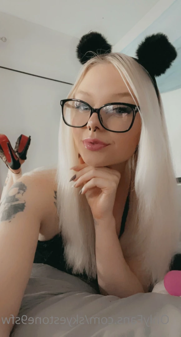 ♡ Skye Stone SFW Page [ skyestone9sfw ] Onlyfans leaked photo 14417120 on Hotleaks.tv