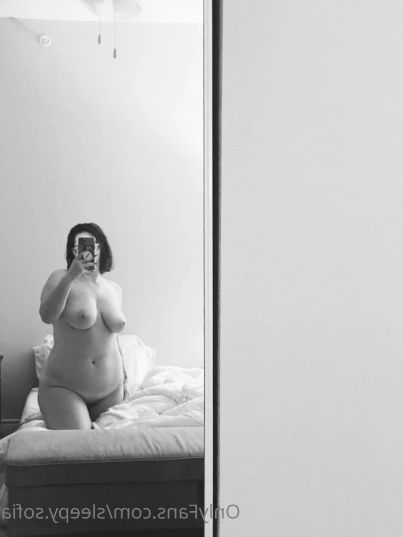 Sleepy Sofia 😴 VIP [ sleepysofiavip ] Onlyfans leaked photo 14416437 on Hotleaks.tv