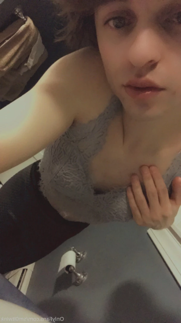 smolboi [ sm0ltwink ] Onlyfans leaked photo 14407942 on Hotleaks.tv