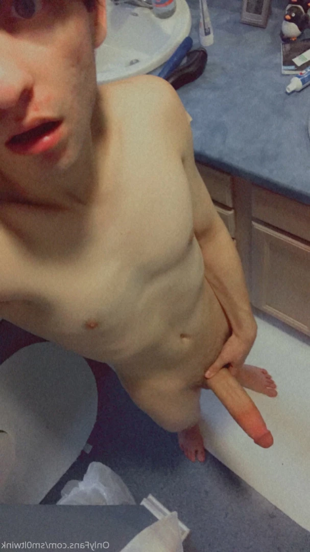 smolboi [ sm0ltwink ] Onlyfans leaked photo 14408200 on Hotleaks.tv