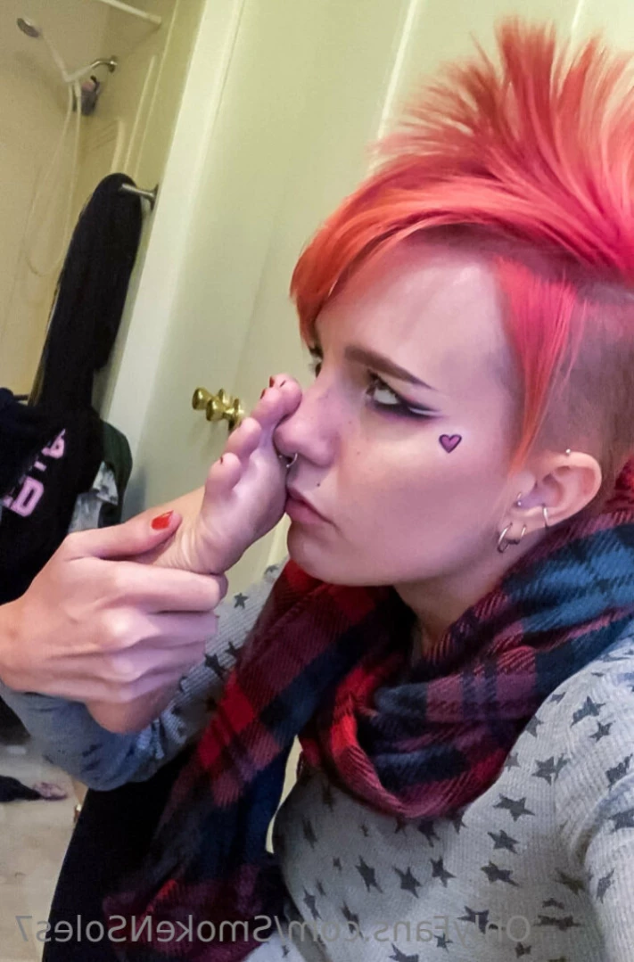 Daria Moore [ smokensoles7 ] Onlyfans leaked photo 13791737 on Hotleaks.tv