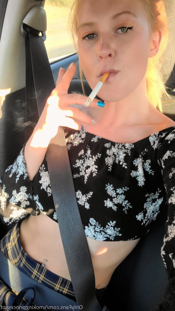 Smoking Princess [ smokingprincessof ] Onlyfans leaked photo 14418002 on Hotleaks.tv