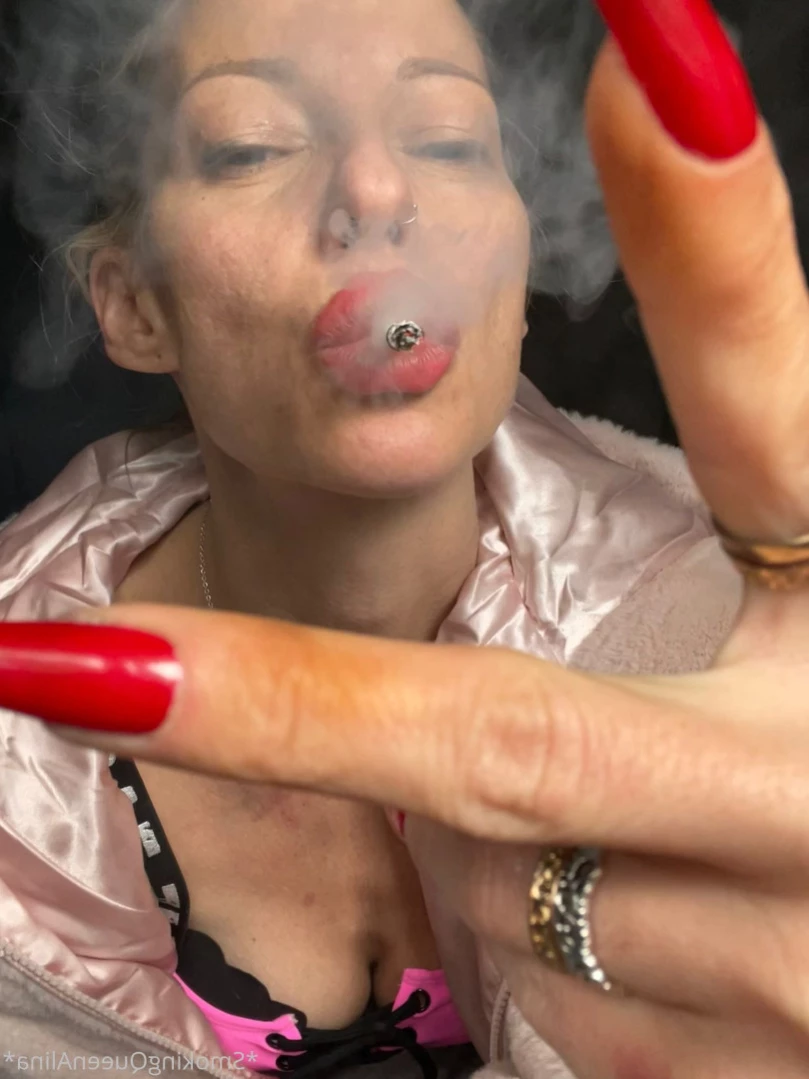 smokingqueenalina Onlyfans leaked photo 11311518 on Hotleaks.tv