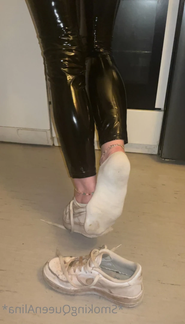 smokingqueenalina Onlyfans leaked photo 11319159 on Hotleaks.tv